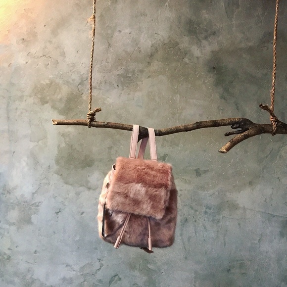 Zara Handbags - ZARA FAUX FUR BACKPACK IN PINK